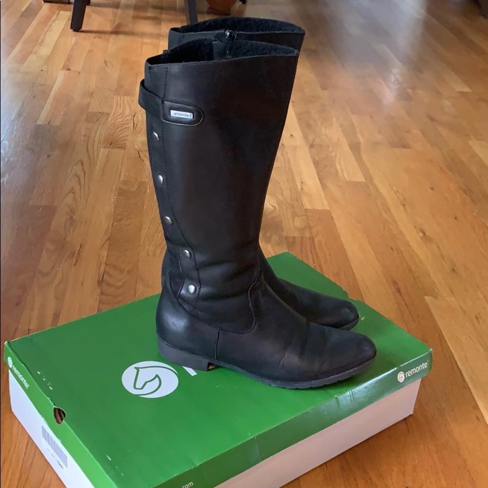 Remonte black riding boots